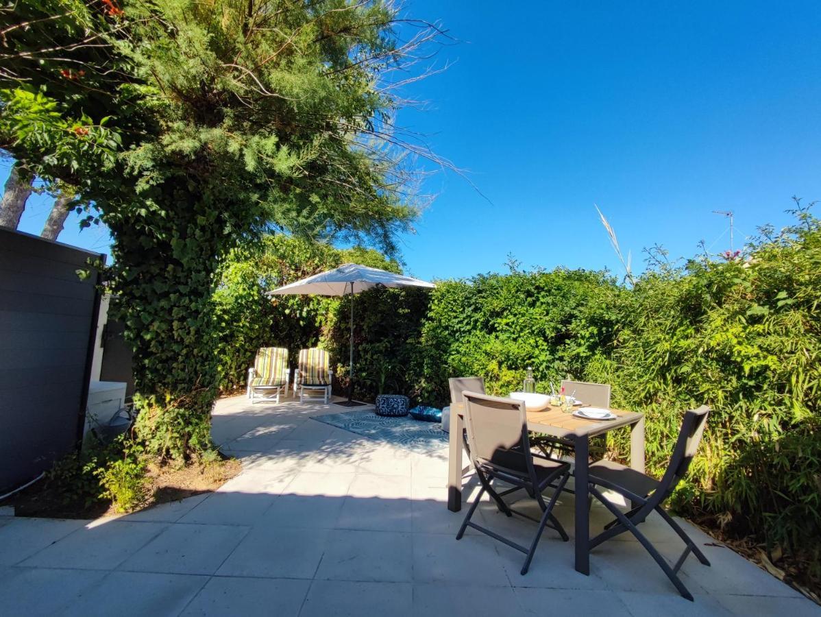L'Ousto - Studio Avec Magnifique Terrasse A 5 Min De Cassis Roquefort-la-Bédoule Exteriör bild
